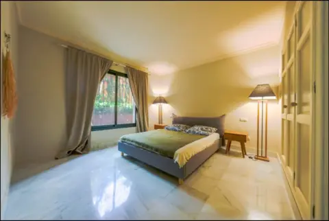 Apartamento en Monte Halcones