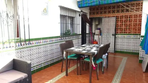 Casa en Urbanización los Girasoles, nº 25