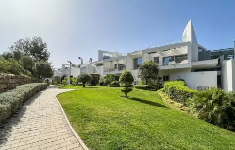 Casa en Milla de Oro - Sierra Blanca