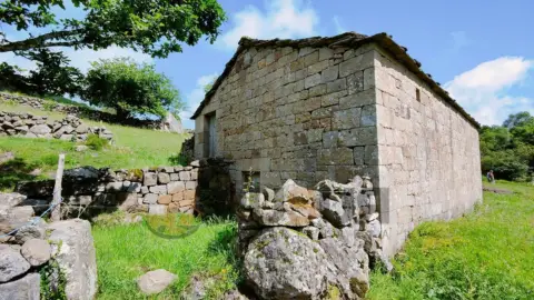 Finca rústica en Barrio de Vegaloscorrales