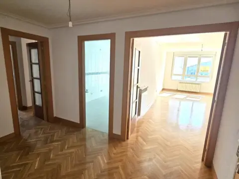 Piso en Avenida de Cuba, 33