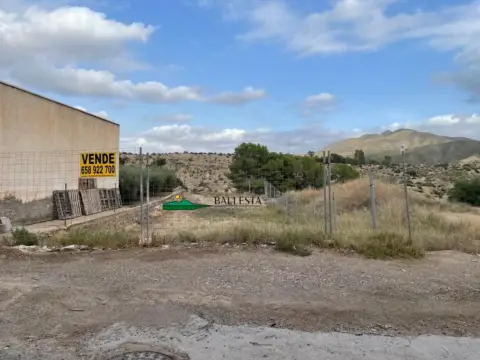 Terreno en Rosaleda