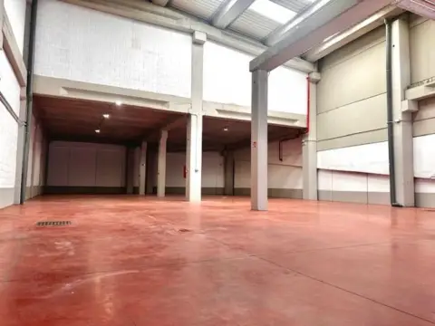 Nave industrial en Nueva Andalucía