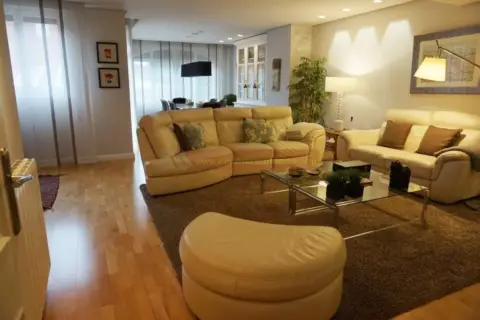 Casa unifamiliar en Avda. Madrid