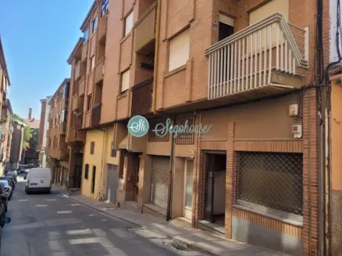 Local comercial en Conde Sepúlveda