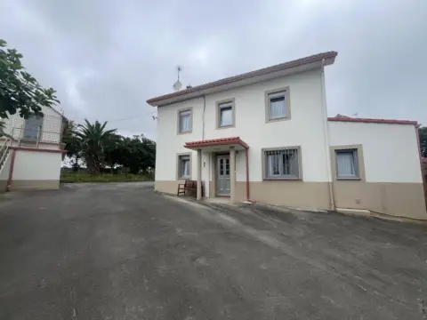 Casa en Carballo