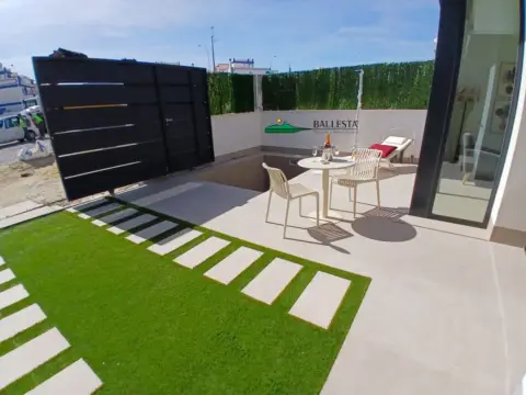 Chalet en San Juan de los Terreros