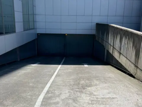 Garaje en Someso - Espacio Coruña