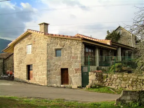 House in Padrones