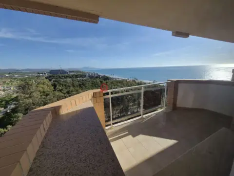 Apartamento en calle Amplaries, 47