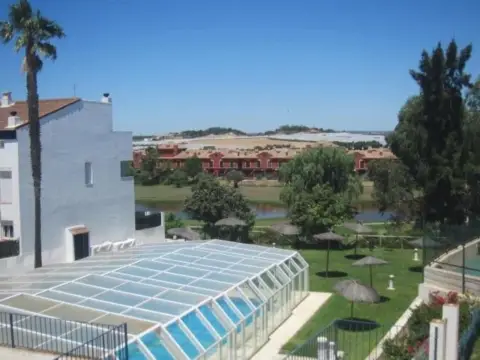Casa adosada en Avenida del Deporte, 1