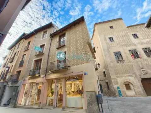 Piso en Casco Antiguo