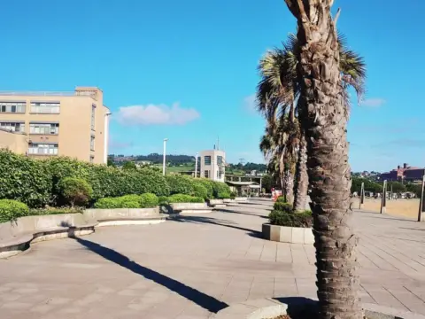 Piso en calle de la Alameda de Jove