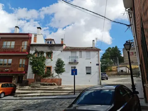 Casa en calle de la Iglesia