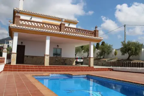 Casa en calle Itrabo