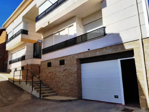Garatge a Villanueva de La Vera