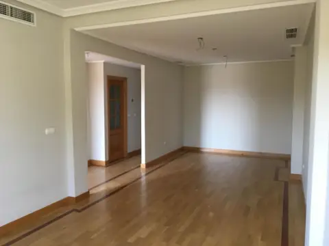 Casa en calle Alhelí