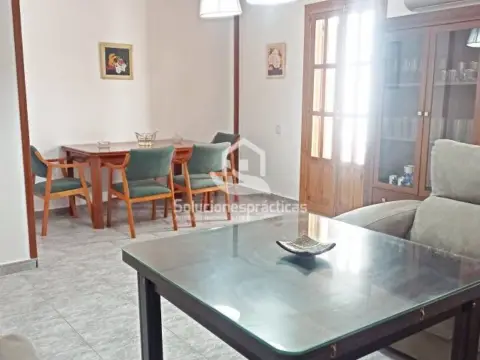 Piso en calle de Bailén, 10