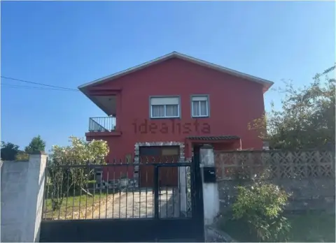 Casa rústica en Ares