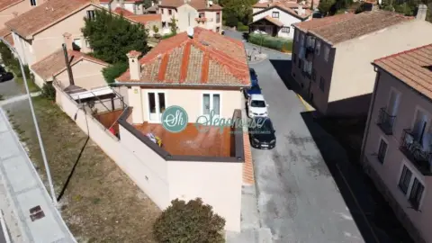 Chalet en Torrecaballeros