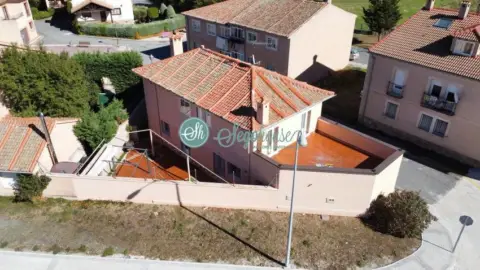 Chalet en Torrecaballeros