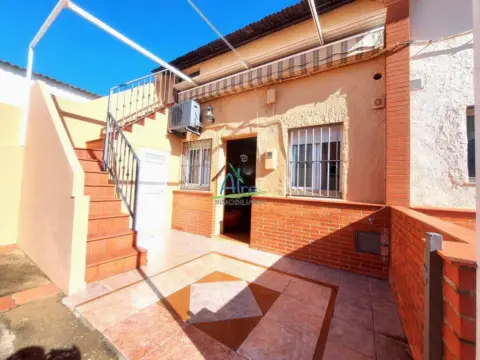Casa adosada en Polígono Sector Somormujo, 6