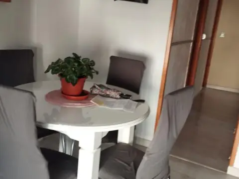 Piso en Avda. Barcelona