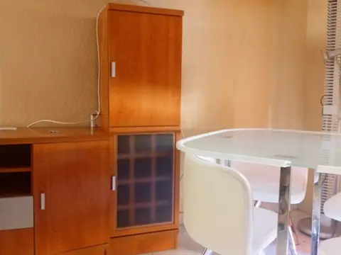 Piso en Avda. Barcelona