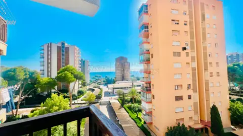 Piso en calle Gustavo A. Becquer, nº 7