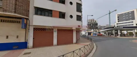 Local comercial en Cascajos