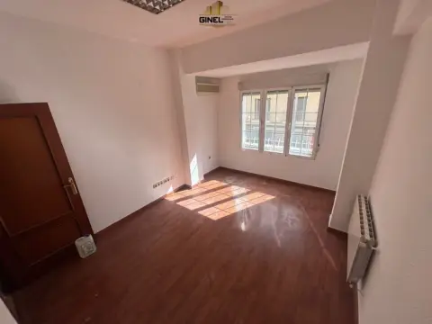 Piso en Centro - Plaza de La Constitución