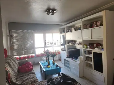 Piso – Ferrol, Esteiro