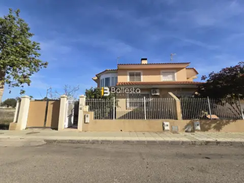 Chalet en calle de Cuenca