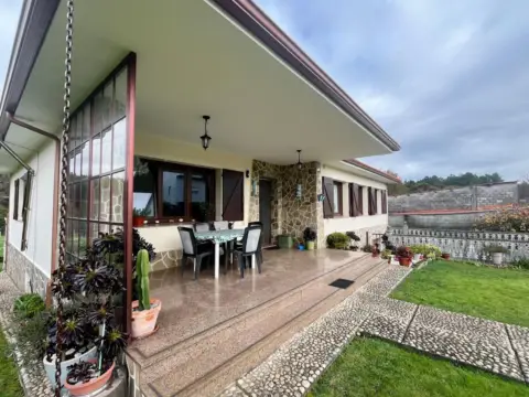 Casa en Carballo