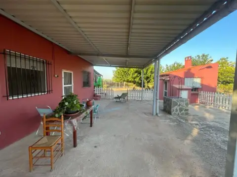 Finca rústica en Hondon de Las Nieves