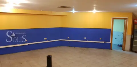 Local comercial en Centro - Auditorio