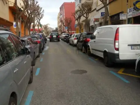 Local comercial en Arroyo de La Miel