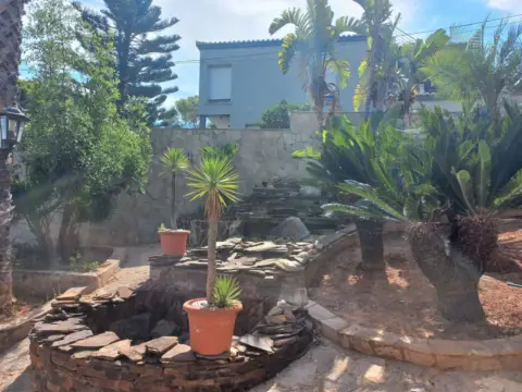 Chalet en calle de Planeta Venus