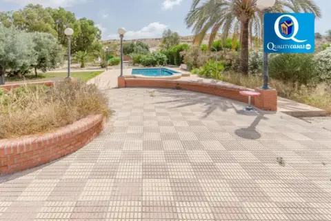 Chalet en Cañada del Fenollar