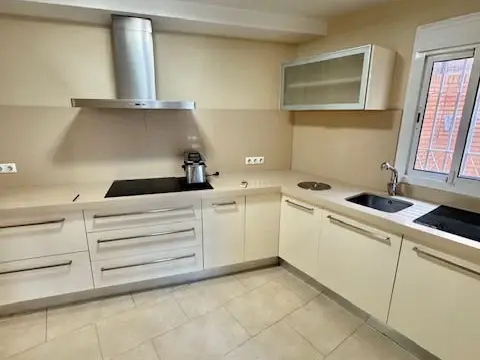 Dúplex en Avenida de Holanda