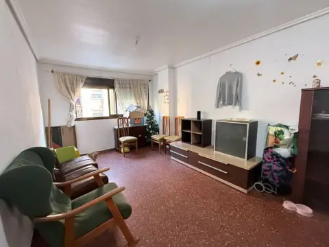 Piso en Carrer de les Germanies