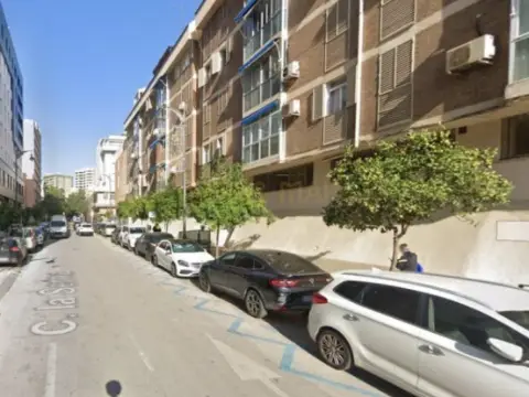Garaje en calle de la Serna