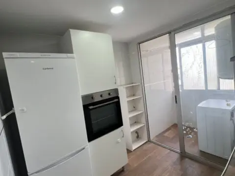 Piso en calle de Manila