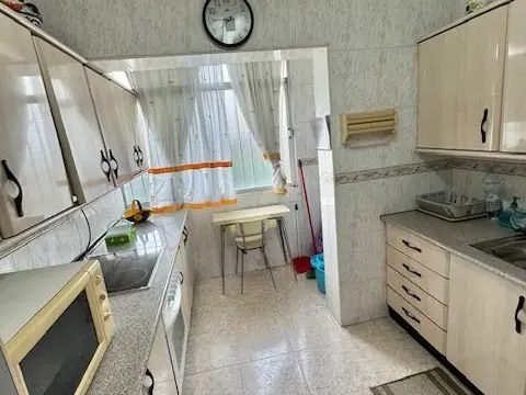 Piso en calle Armeros