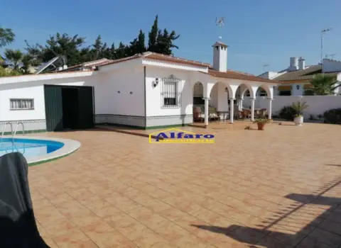 Chalet en Centro Norte - Sector H