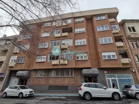 Piso en Centro - Ezequiel González