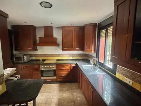 Chalet en calle Begoña