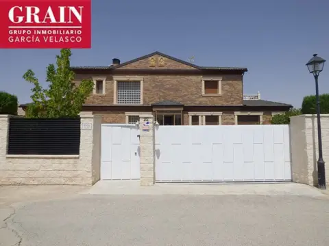 Chalet en Carretera Jaén