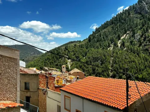 Casa en calle de la Glorieta, 16