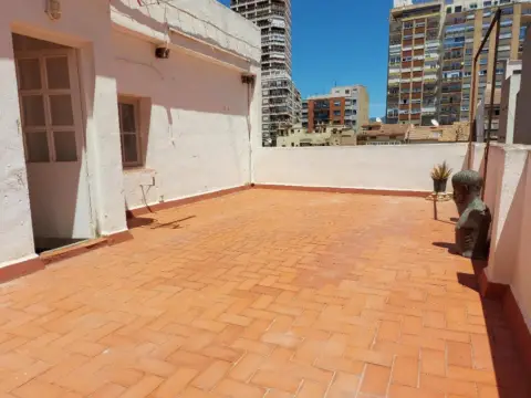 Ático en Carrer de Fola